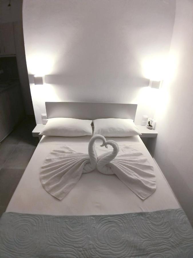 Mavrikou Helen Apartments Szkírosz Kültér fotó