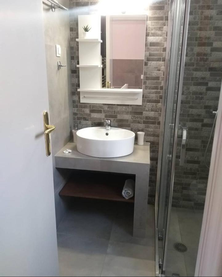Mavrikou Helen Apartments Szkírosz Kültér fotó